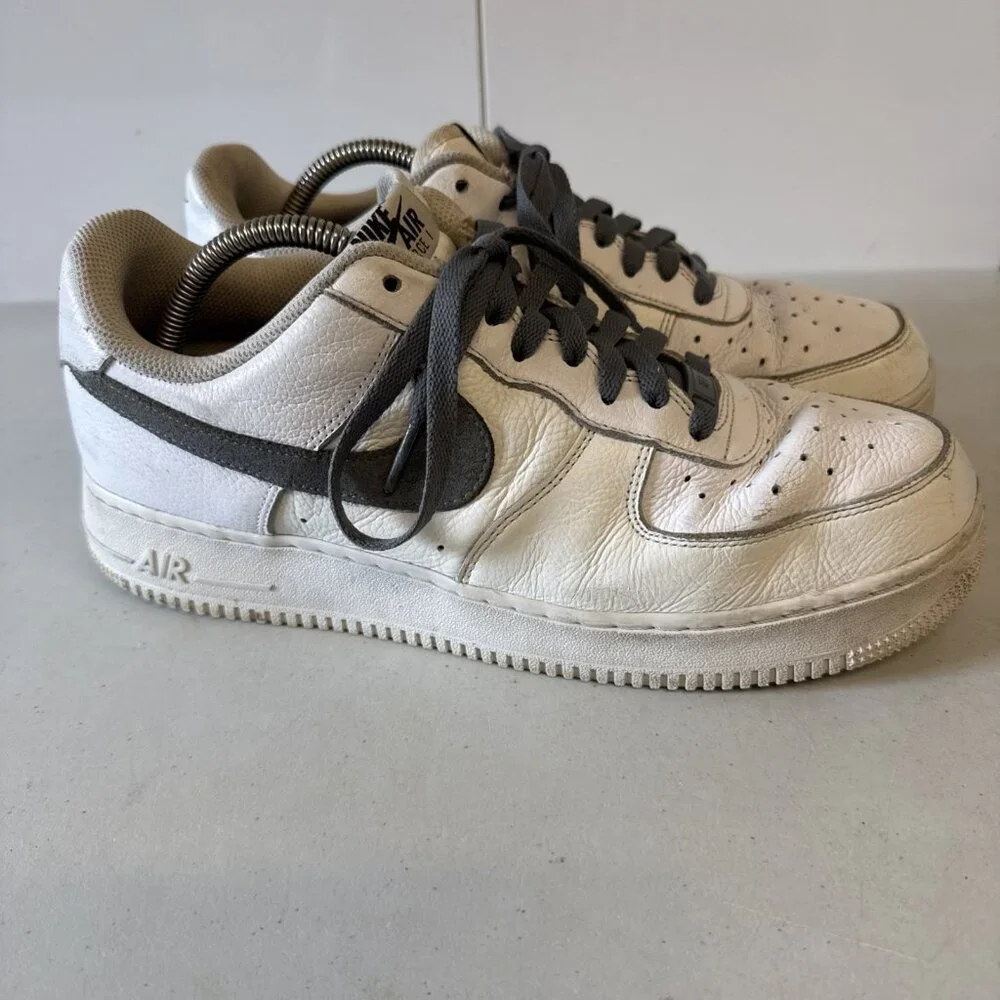 NIKE  AIR FORCE 1 Low White /Grey  Men's Size 10.5‎ DN4162-991 V02NI